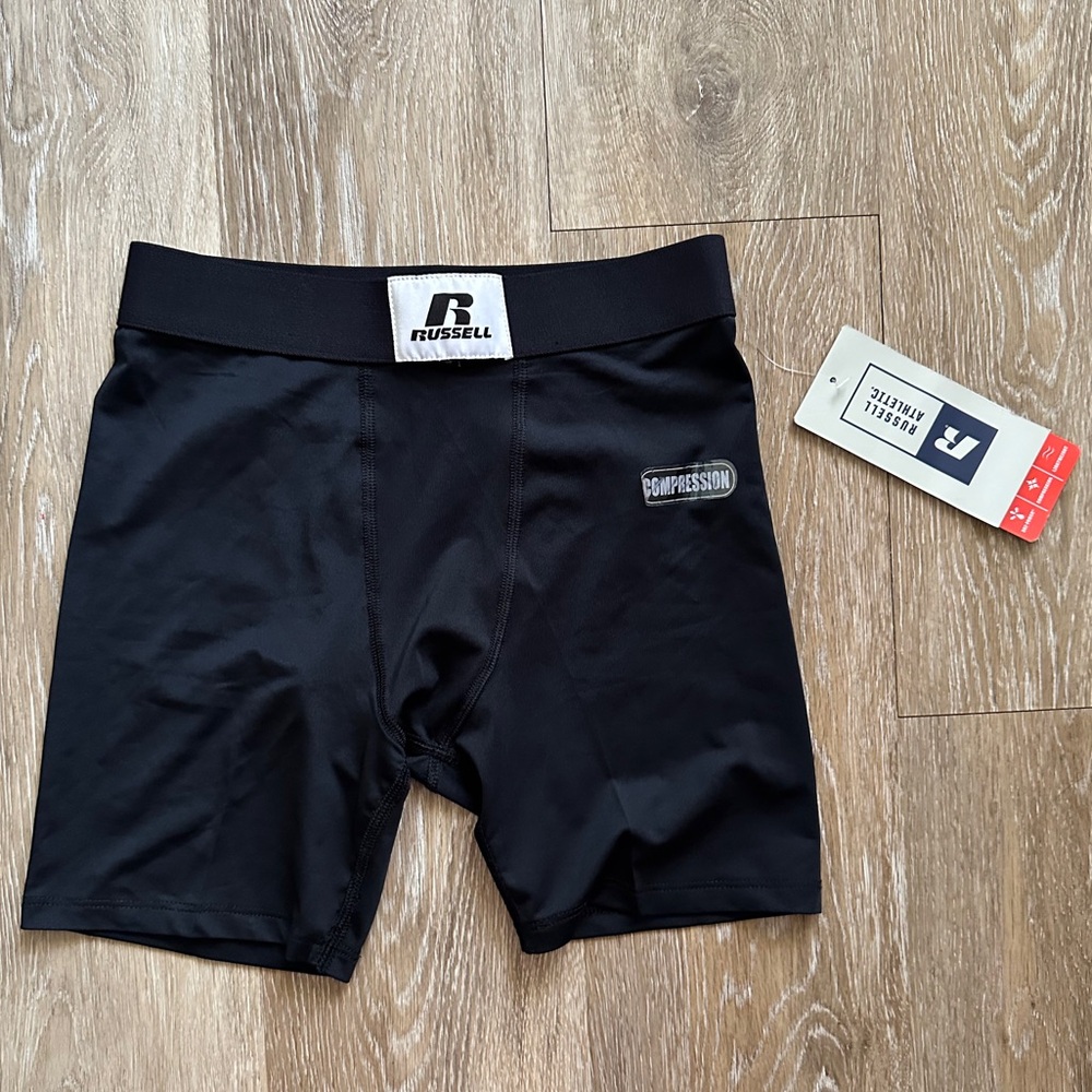 RUSSELL ATHLETIC Black Compression Shorts NWT SIZE 10/12 (BOY’S)